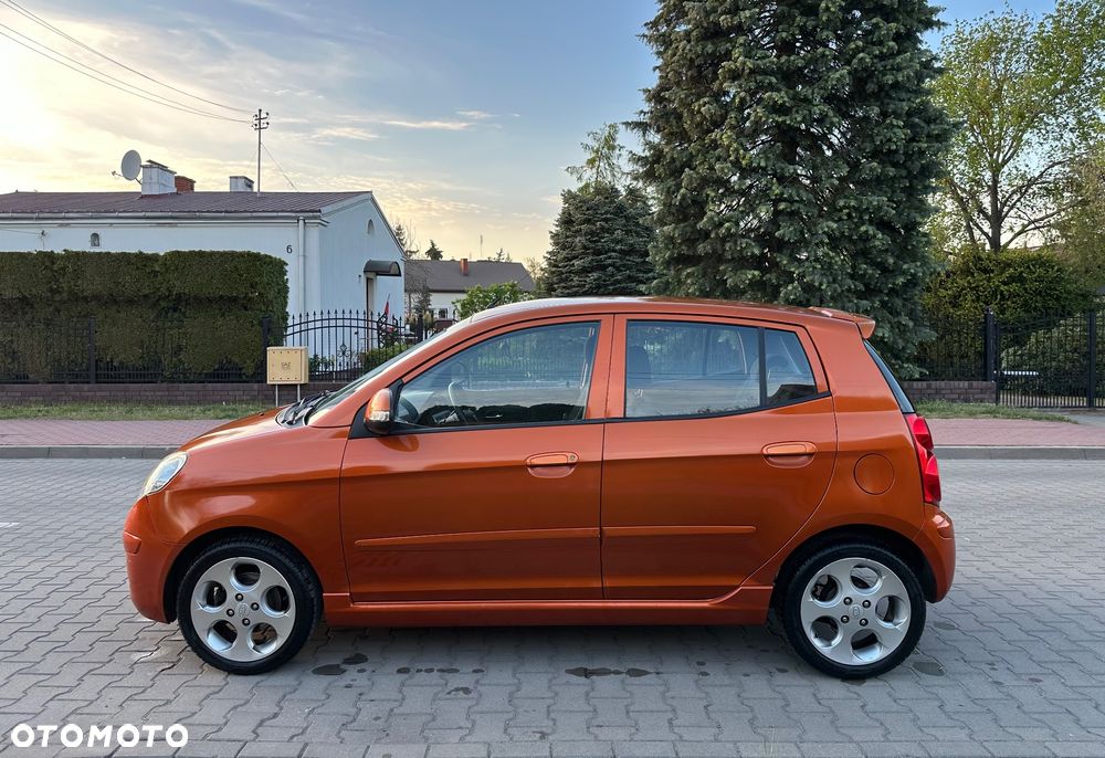 Kia Picanto - 6