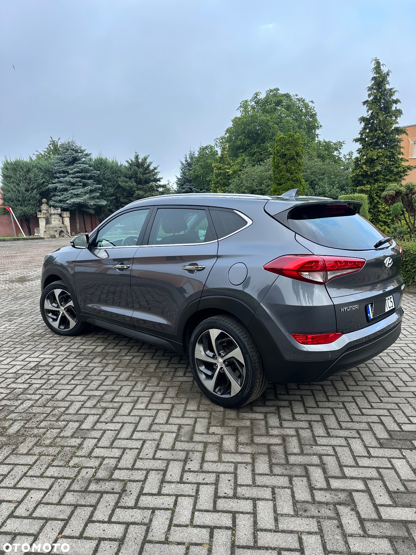 Hyundai Tucson 1.7 CRDI BlueDrive TourdePologne 2WD - 10