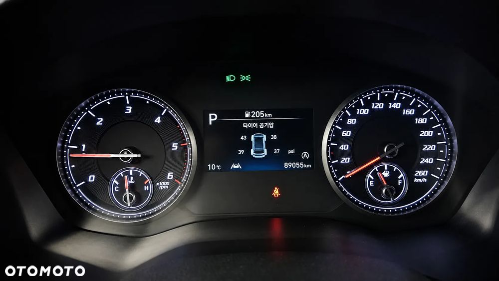 Hyundai Santa Fe - 10