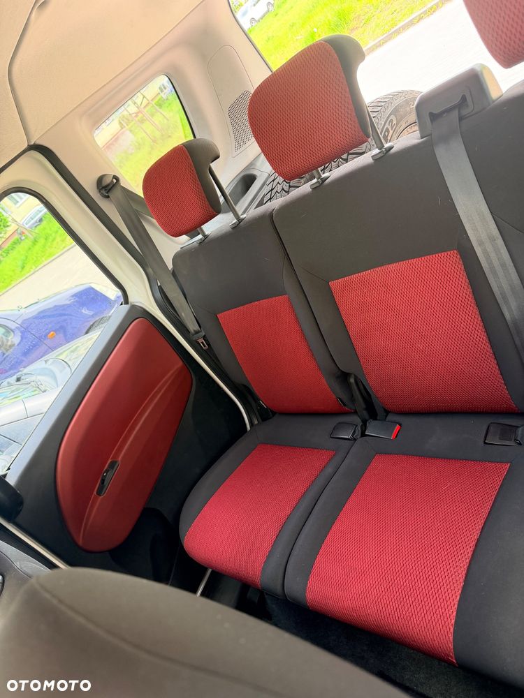 Fiat Doblo - 8