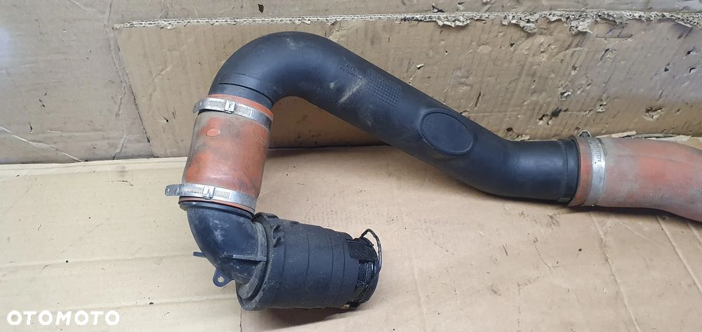 Przewód rura intercoolera Opel Movano III 2.3 DCI RWD 6670867 6670865 8200730404 - 5