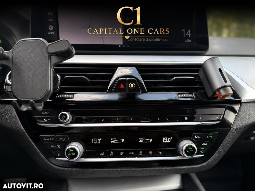 BMW Seria 5 518d Aut. Luxury Line - 9