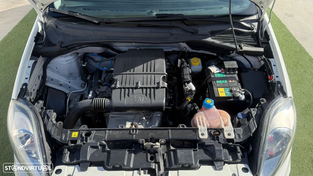 Fiat Punto 1.2 Young S&S - 41
