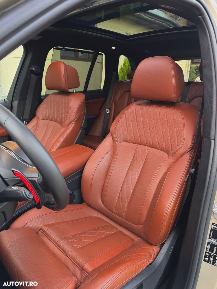 BMW X5 M M50d - 9