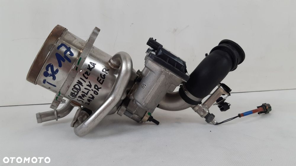 NISSAN X-TRAIL T32 CHŁODNICZKA SPALIN ZAWÓR EGR 147358604R - 2