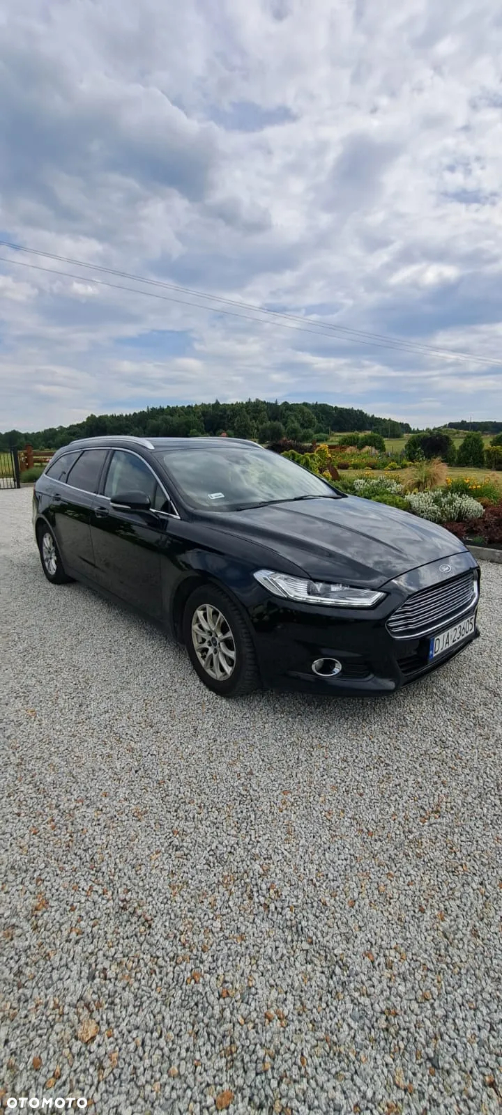 Ford Mondeo Turnier 2.0 TDCi Start-Stopp PowerShift-Aut Titanium - 10