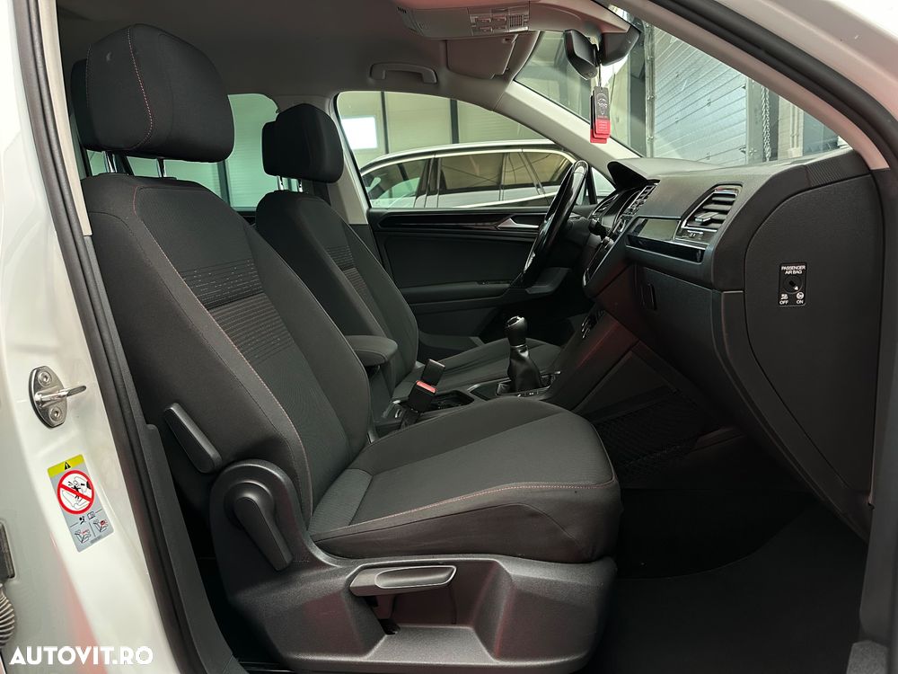 Volkswagen Tiguan 2.0 TDI SCR (BlueMotion Technology) Sound - 24