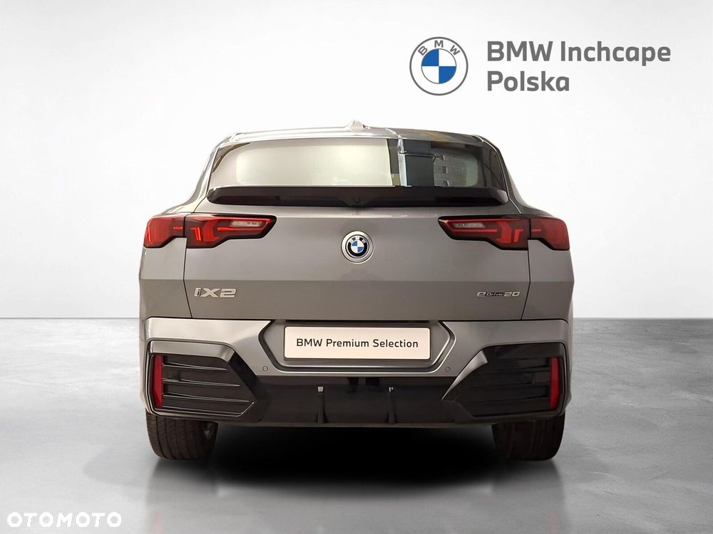 BMW iX2 - 5
