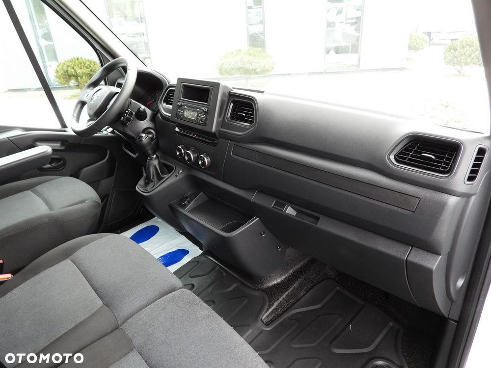 Renault MASTER PLANDEKA 10 PALET WEBASTO TEMPOMAT LEDY PNEUMATYKA KLIMATYZACJA  165KM - 39