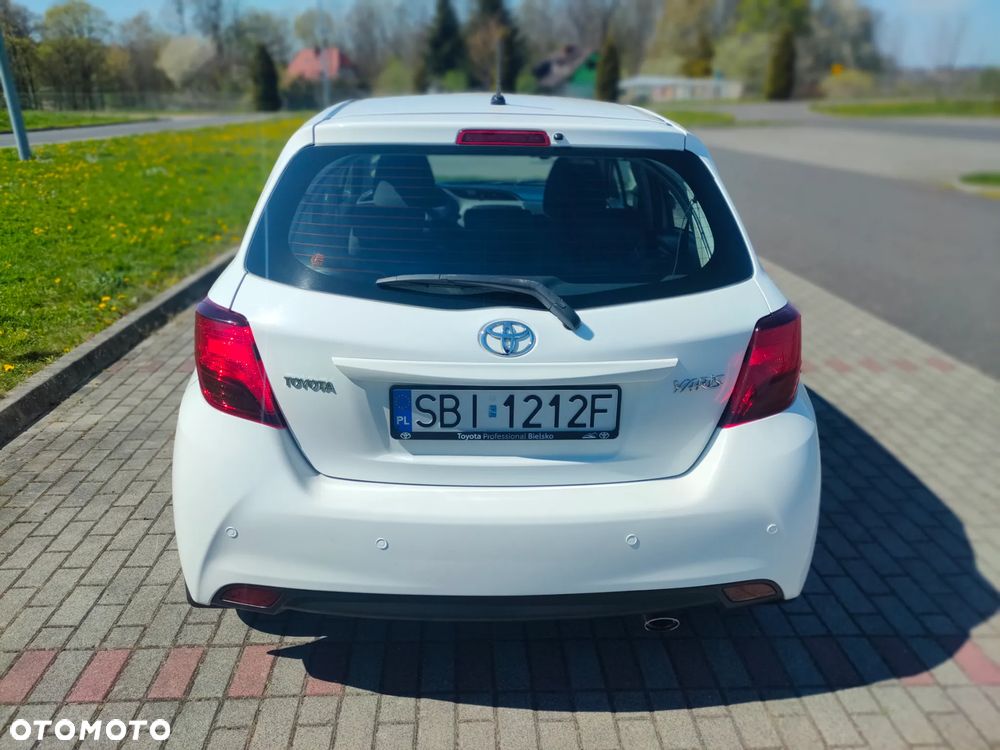 Toyota Yaris 1.0 Sprint EU6 - 6
