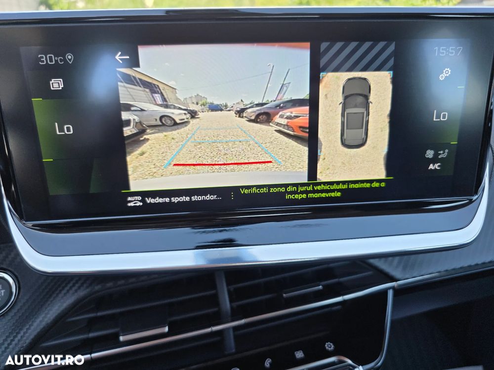Peugeot 2008 PureTech 130 EAT8 GT - 29