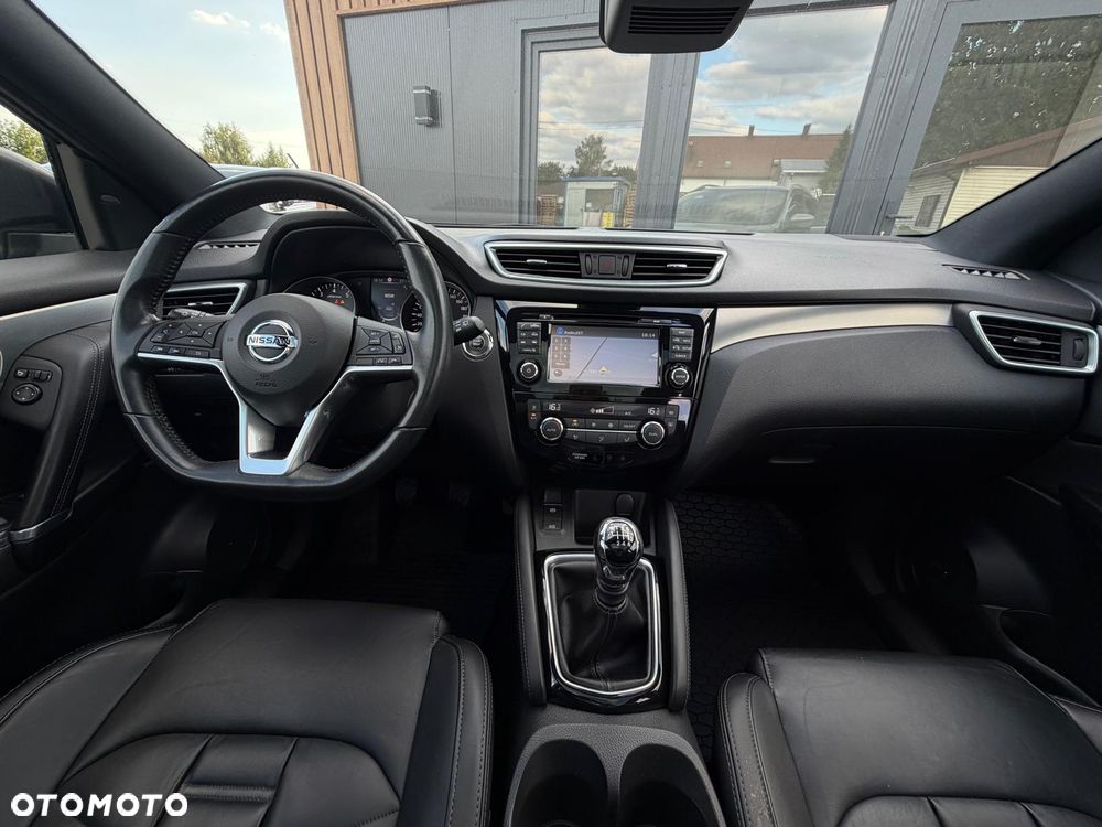 Nissan Qashqai 1.3 DIG-T Tekna+ - 33