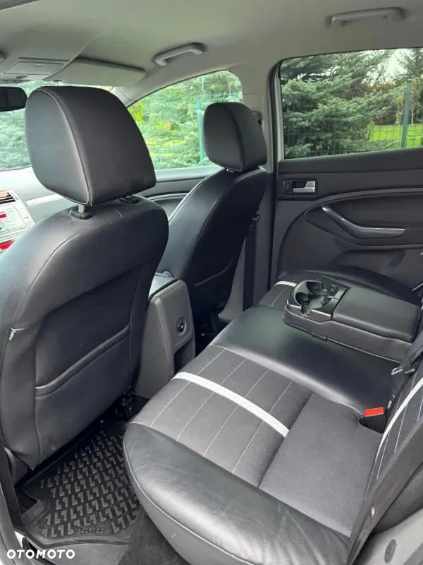 Ford Kuga 2.0 TDCi Titanium - 11