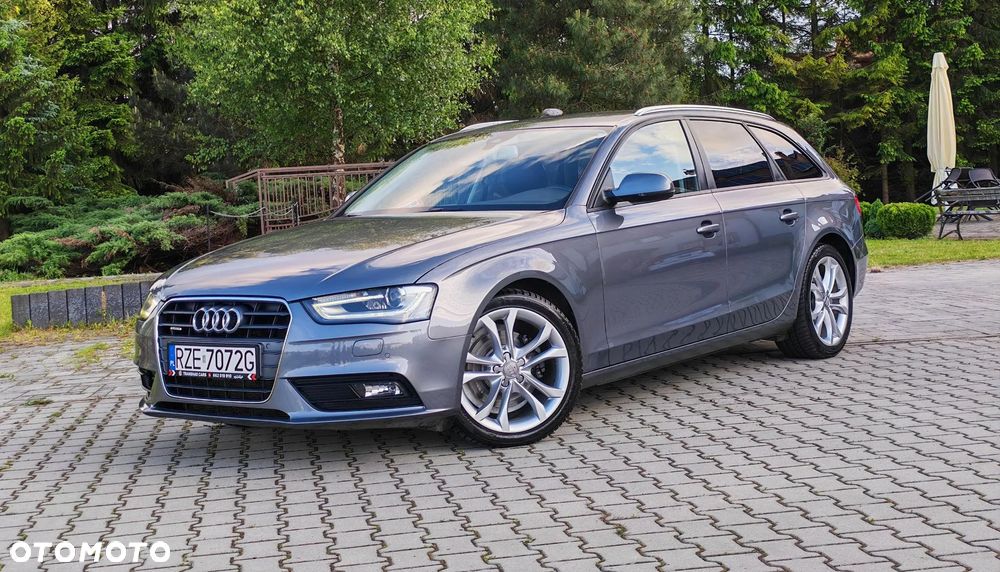 Audi A4 Avant 2.0 TDI DPF clean diesel quattro S tronic Ambiente - 2