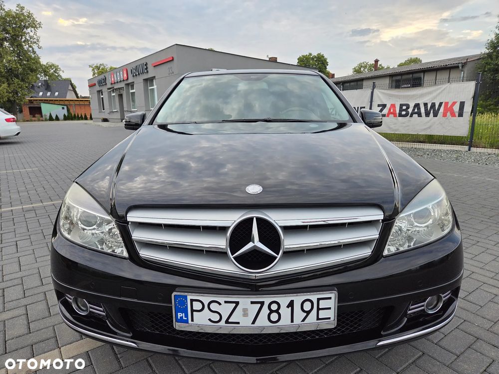 Mercedes-Benz Klasa C 180 Kompressor BlueEFFICIENCY Special Edition - 3