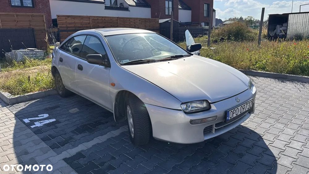 Mazda 323F 1.5 Exclusive - 1
