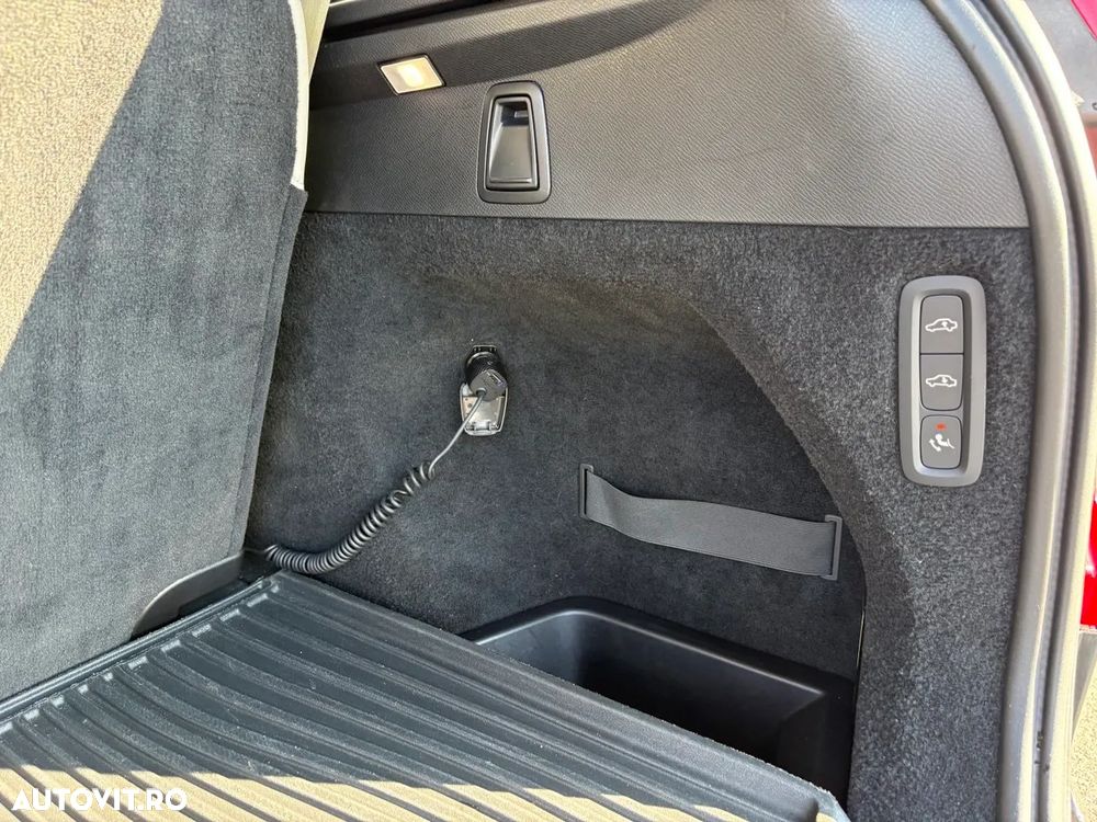 Volvo XC 90 D5 AWD Inscription - 17