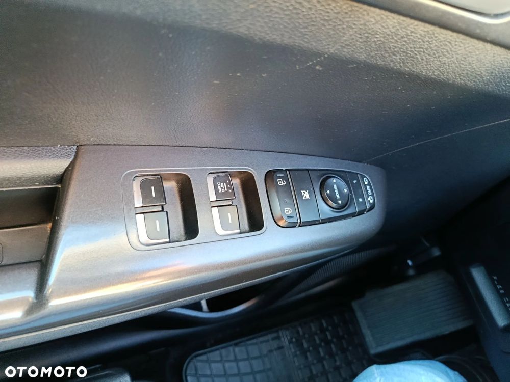 Kia Sportage 1.7 CRDI L 2WD - 15