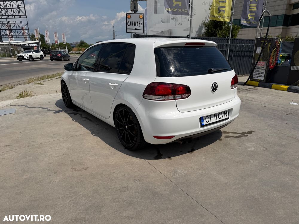 Volkswagen Golf 2.0 TDI Highline 4Motion - 4