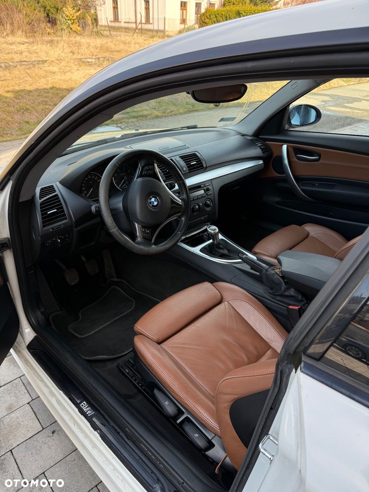 BMW Seria 1 118i - 5
