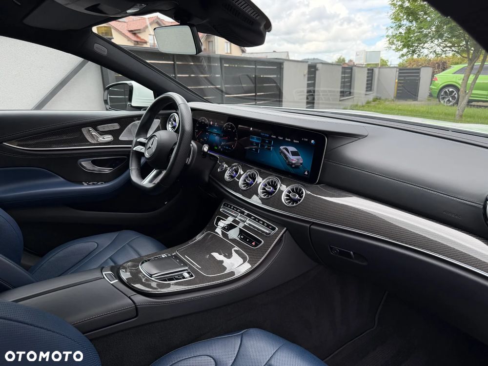 Mercedes-Benz CLS 300 d 4Matic 9G-TRONIC AMG Line - 14