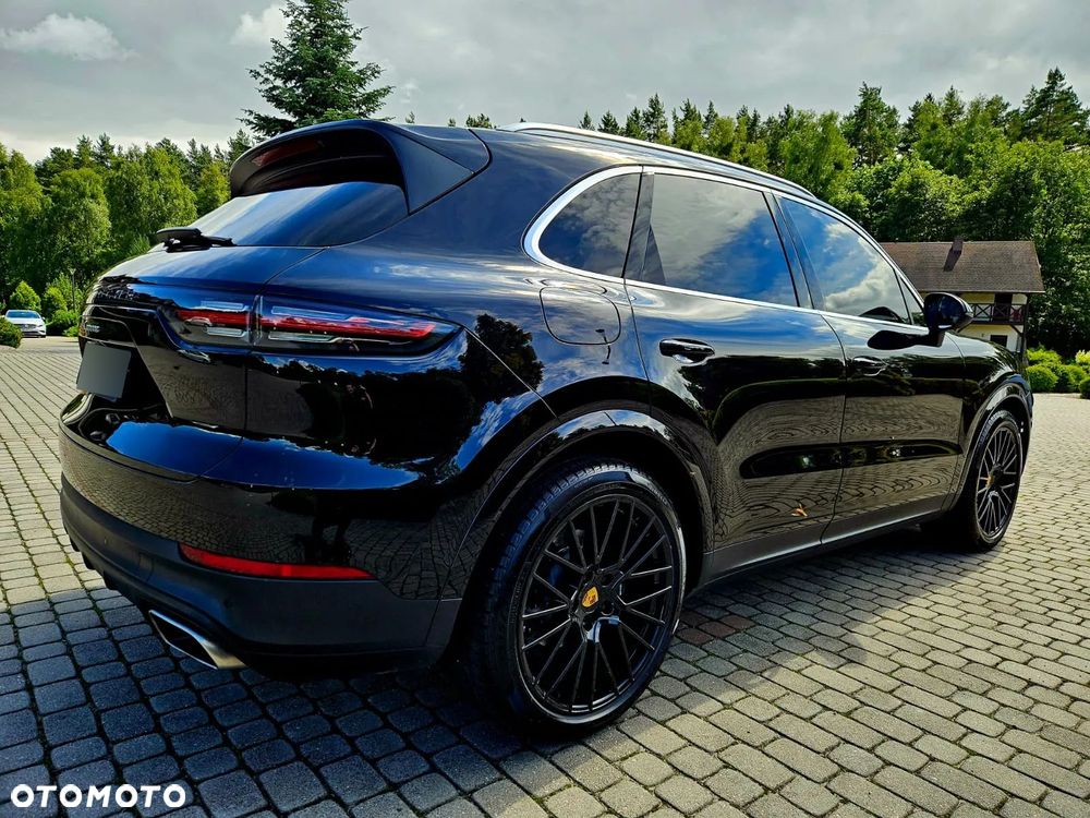 Porsche Cayenne Standard - 33