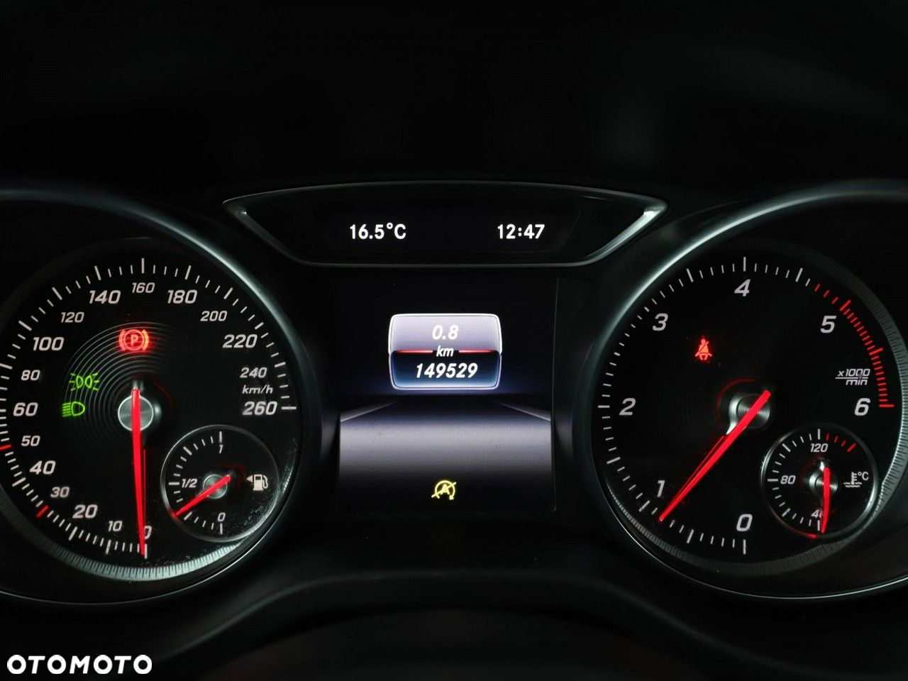 Mercedes-Benz CLA - 21