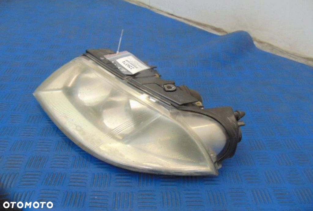 VOLKSWAGEN PASSAT B5 LIFT REFLEKTOR LEWY - 2