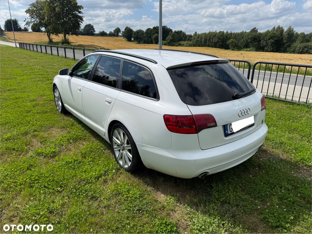 Audi A6 Avant 2.4 Quattro - 4