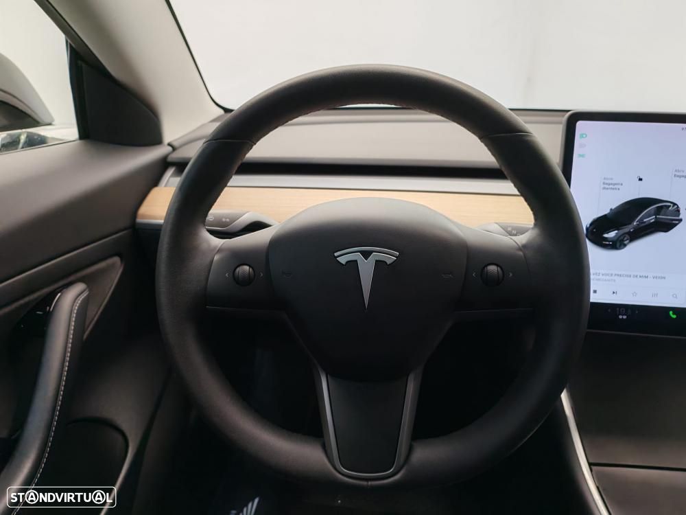 Tesla Model 3 Long Range Tração Traseira - 23