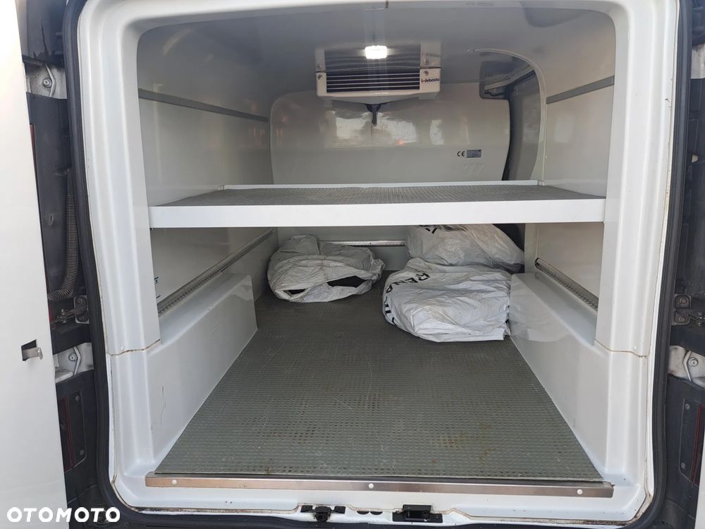 Renault Trafic - 3