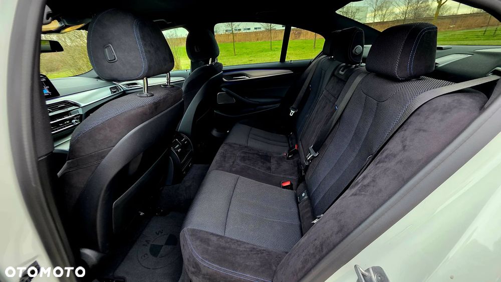 BMW Seria 5 520i GPF M Sport sport - 25