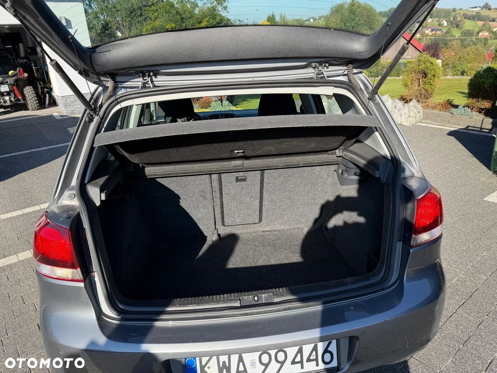Volkswagen Golf - 9