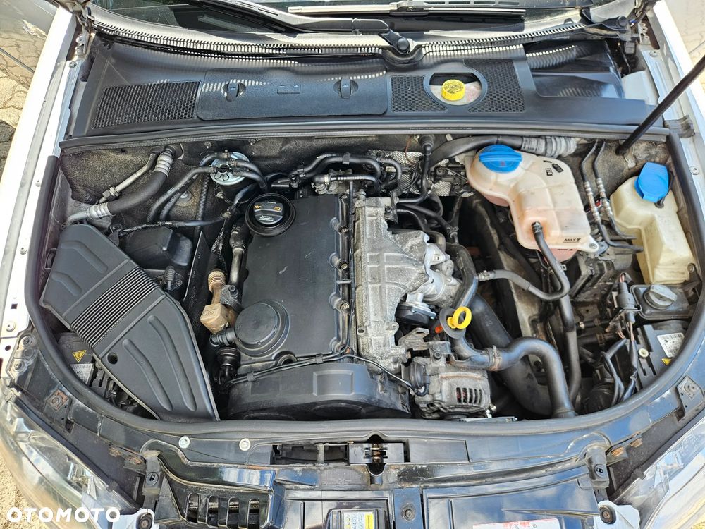 Audi A4 Avant 2.0 TDI DPF Quattro - 31