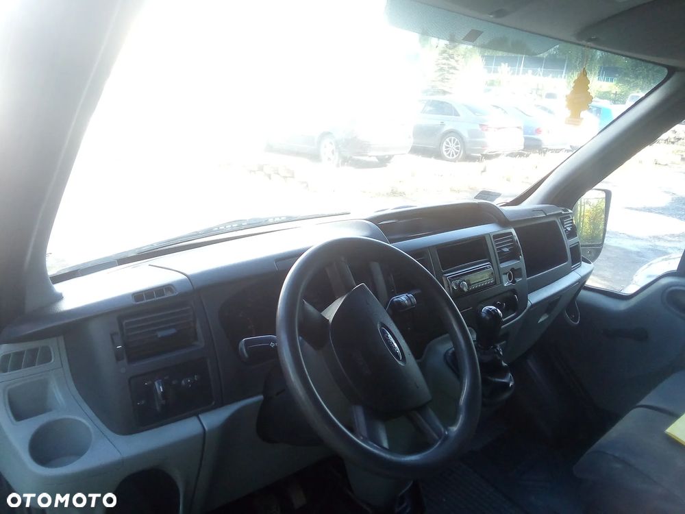 Ford TRANSIT - 4
