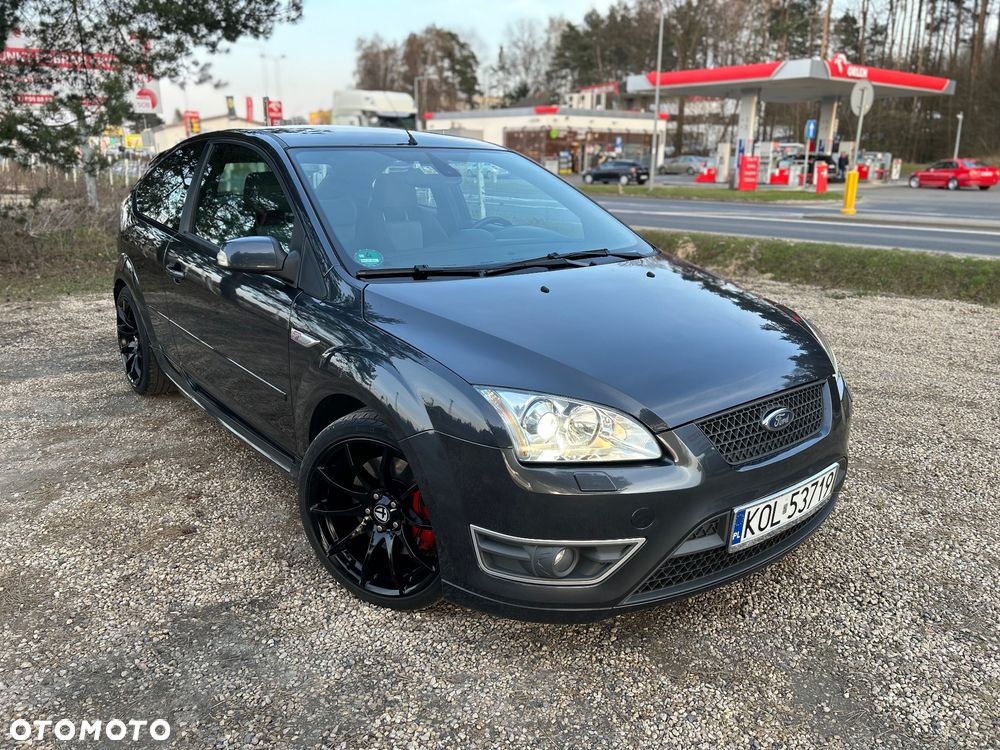 Ford Focus ST - 33