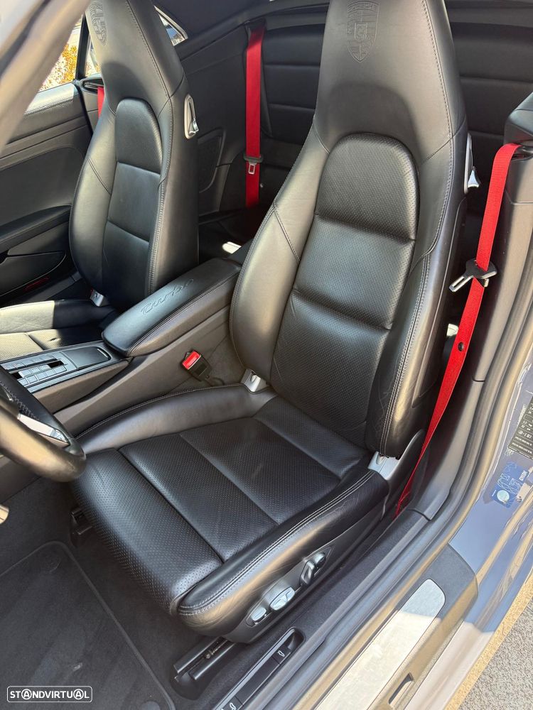 Porsche 911 (991) Turbo Cabriolet - 15