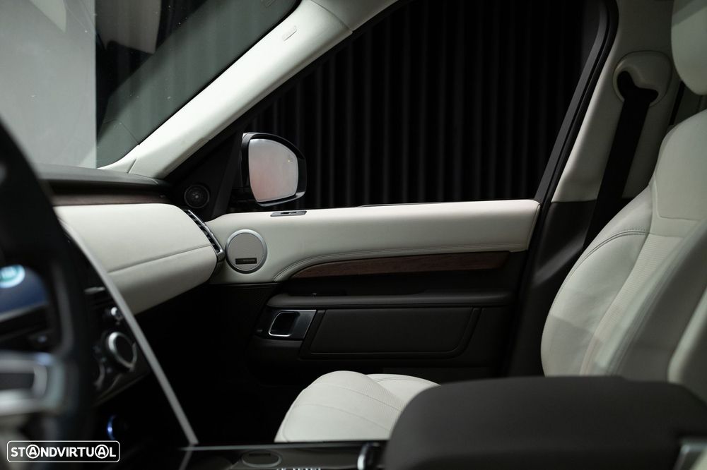 Land Rover Discovery 3.0 TD6 HSE Auto - 11