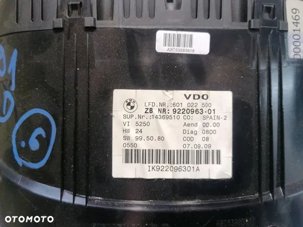 BMW E90 E91 - LICZNIK ZEGAR 9220963-01 - 2
