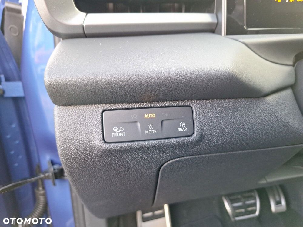 Volkswagen T-Roc - 25