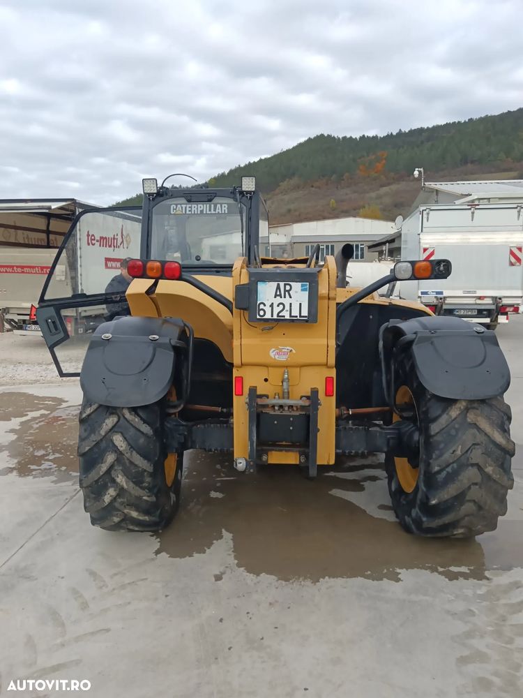 Caterpillar TH220B - 7