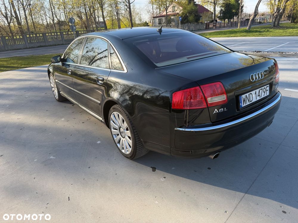 Audi A8 4.2 FSI L Quattro - 3
