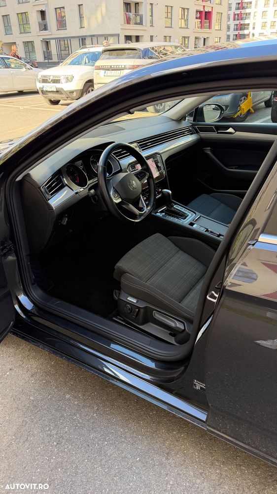 Volkswagen Passat 2.0 TDI SCR DSG Business - 14