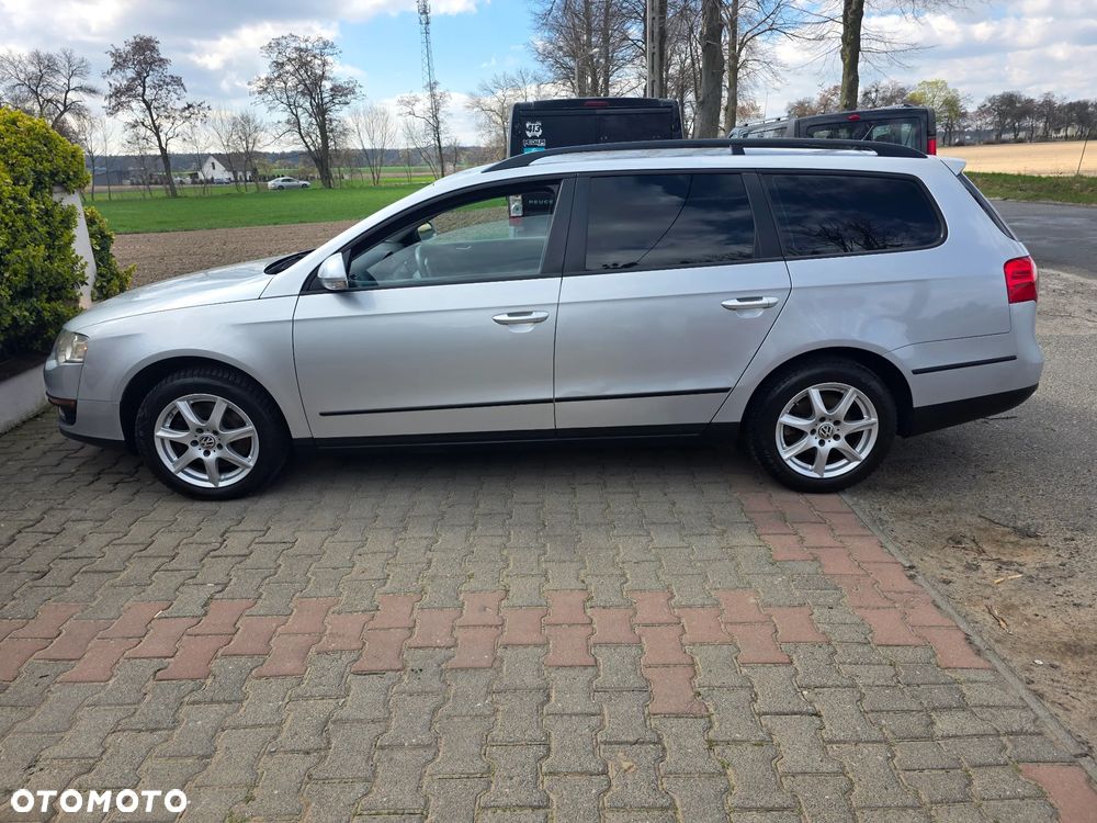 Volkswagen Passat Variant 2.0 TDI DPF DSG Trendline - 5