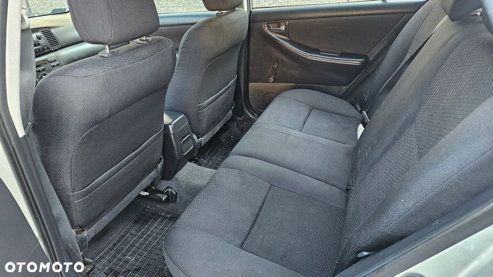 Toyota Corolla 1.4 VVT-i Terra - 9