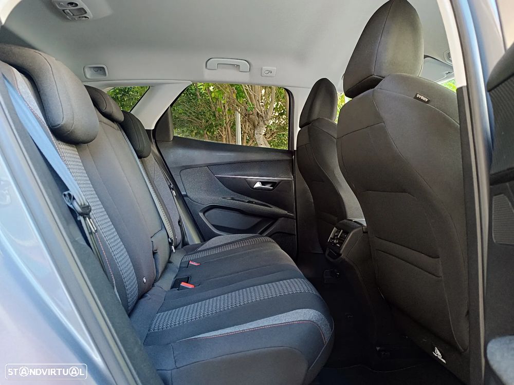 Peugeot 3008 PureTech 130 Stop & Start GPF EAT8 Active - 33