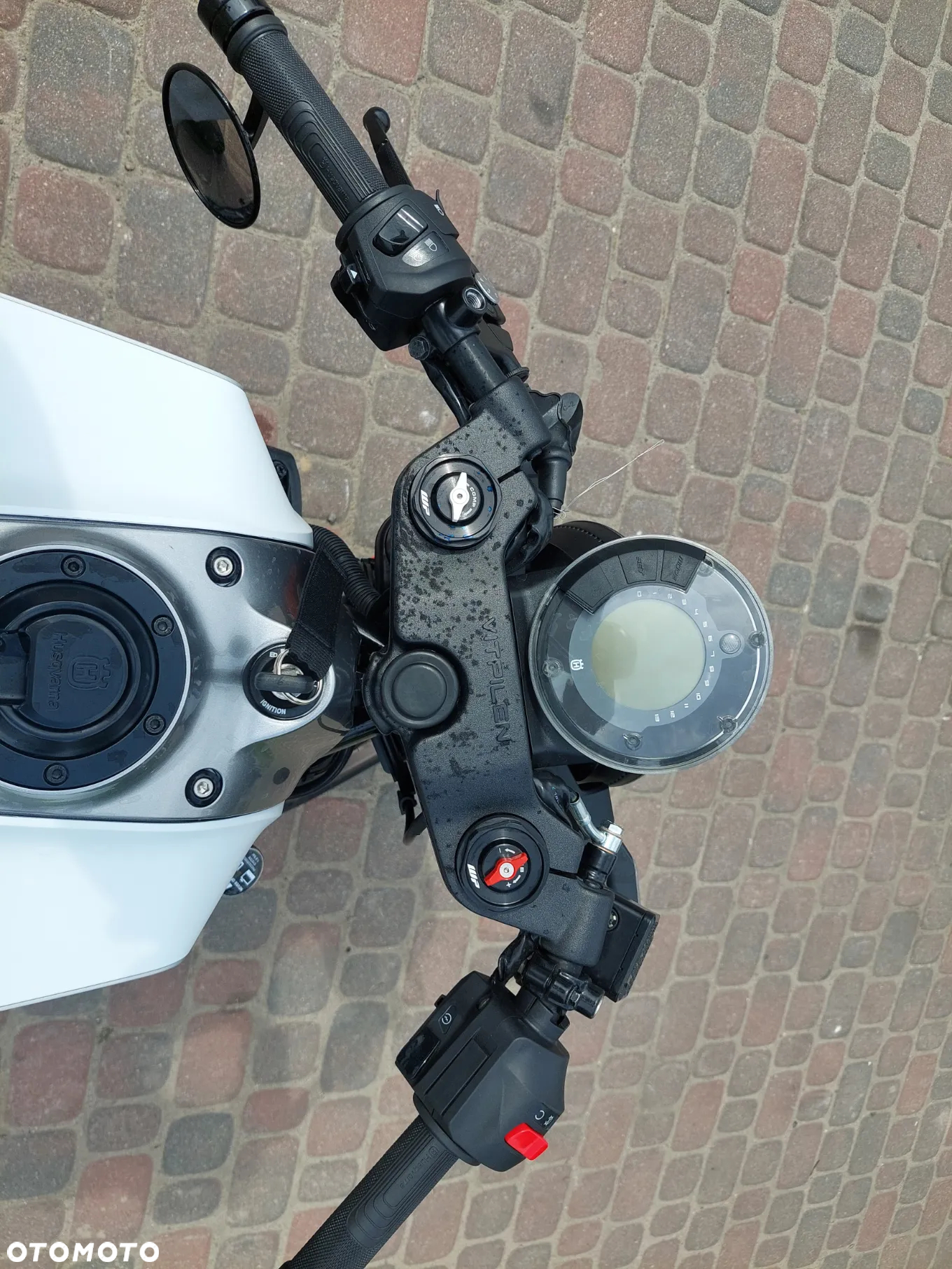 Husqvarna Vitpilen - 9