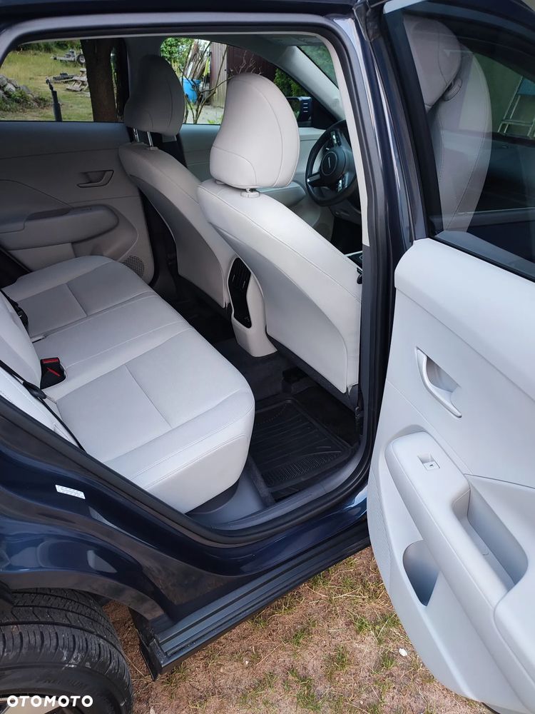 Hyundai Kona - 4