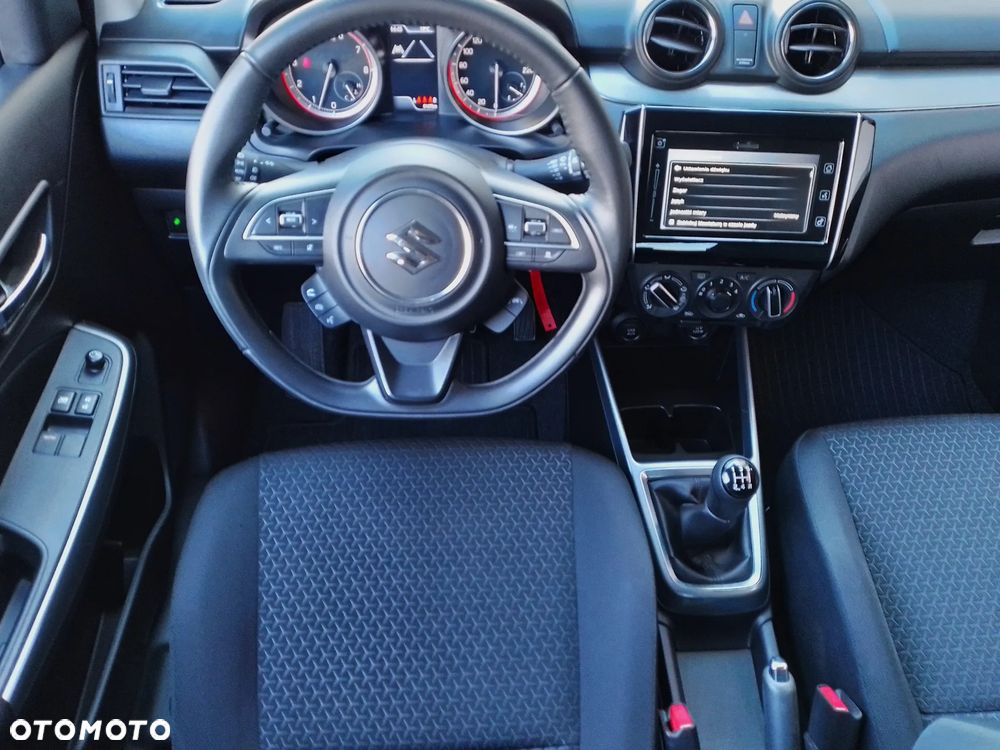 Suzuki Swift 1.2 Dualjet SHVS Premium Plus - 21