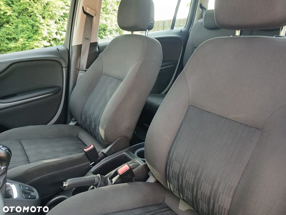 Opel Zafira 1.4 T Cosmo EU6 - 7